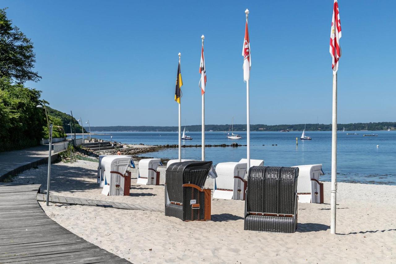 Ferienwohnung Mit Badestrand Глюксбург Экстерьер фото